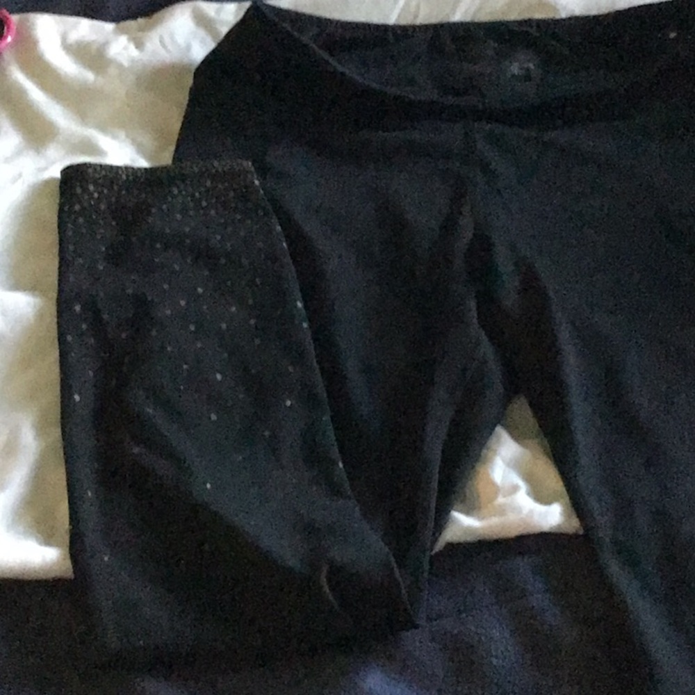 GAIAM Black Leggings with Sparkle Accents
